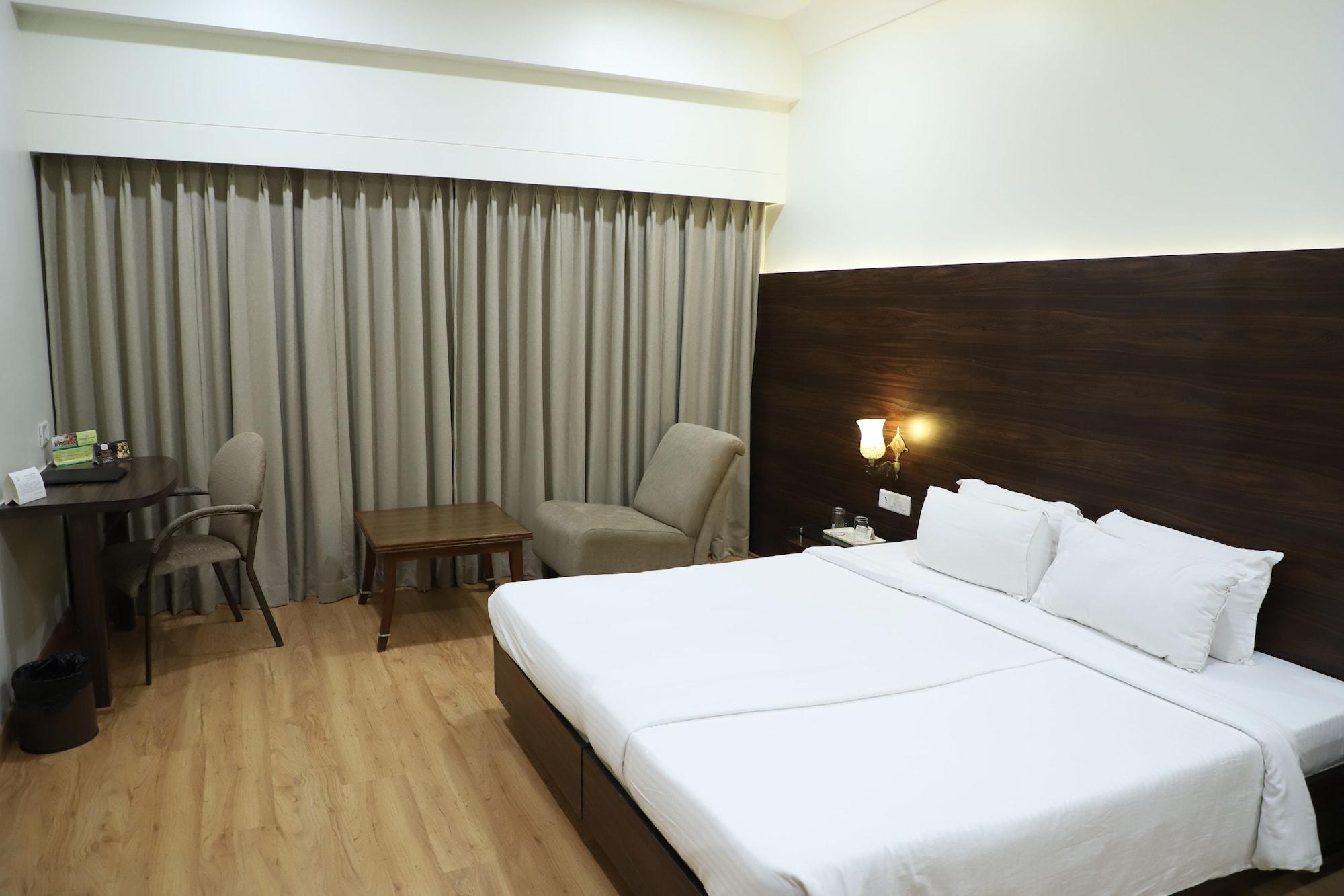 Grand Heritage Narmada Jacksons Jabalpur Exterior foto