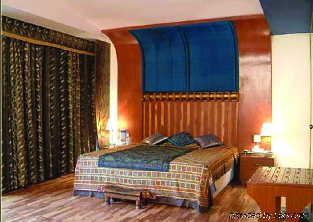 Grand Heritage Narmada Jacksons Jabalpur Exterior foto
