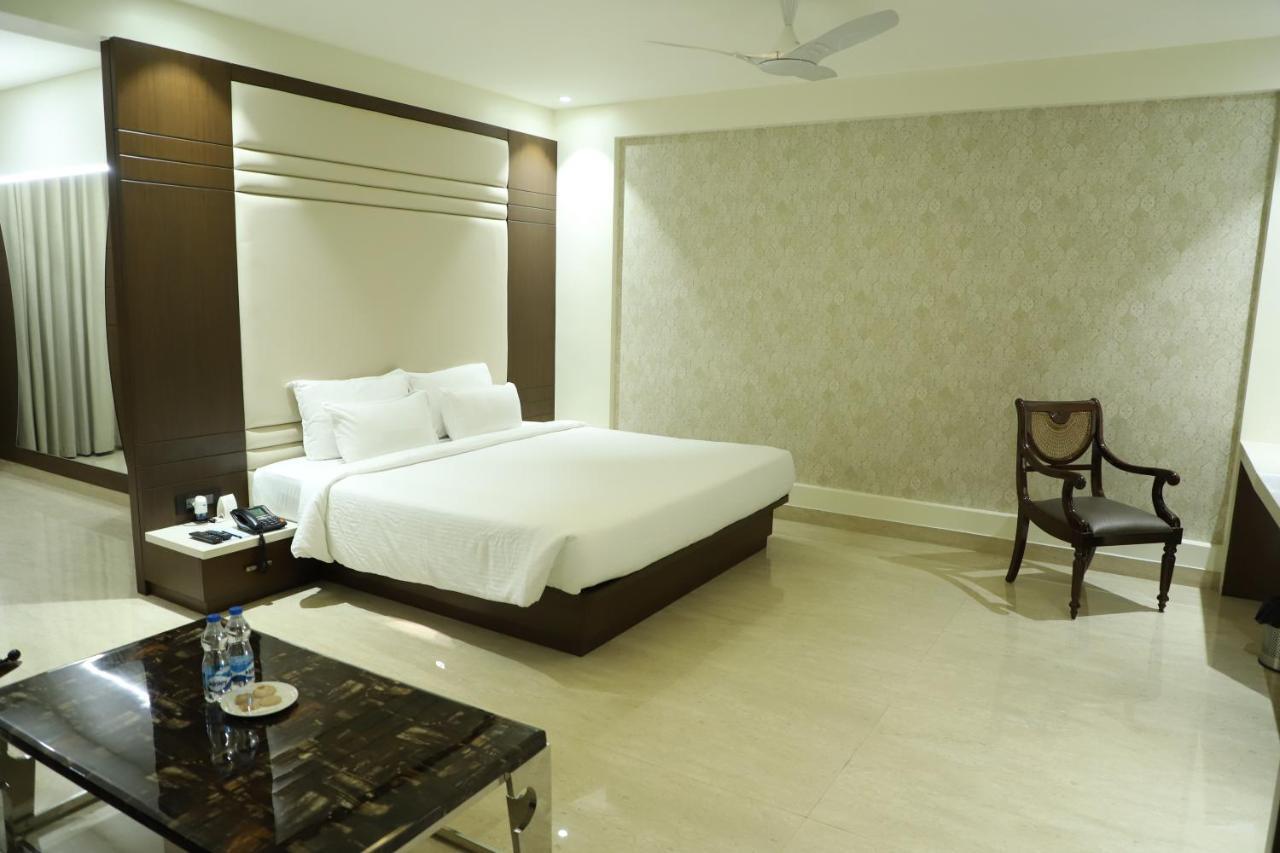 Grand Heritage Narmada Jacksons Jabalpur Exterior foto