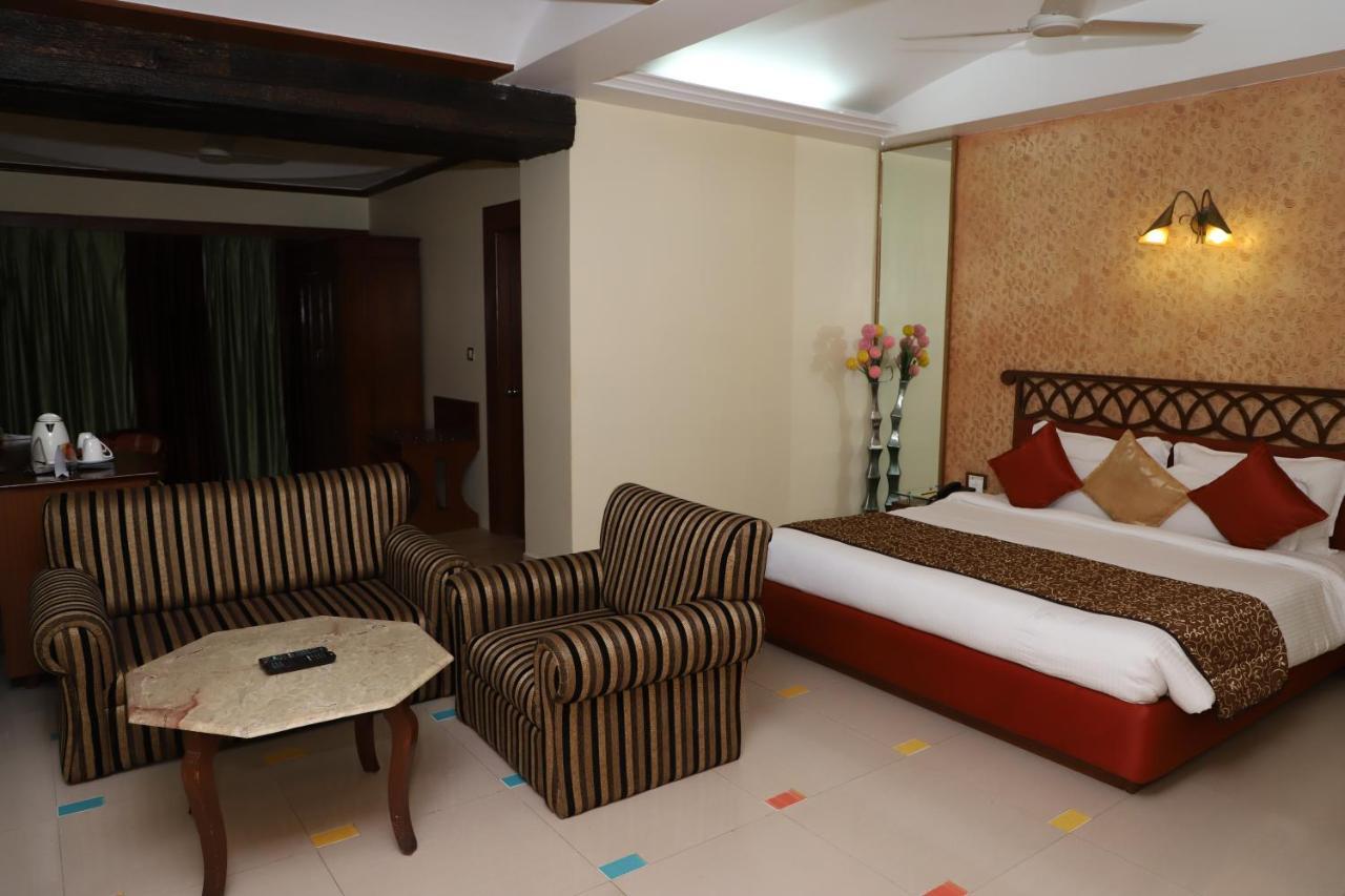 Grand Heritage Narmada Jacksons Jabalpur Exterior foto